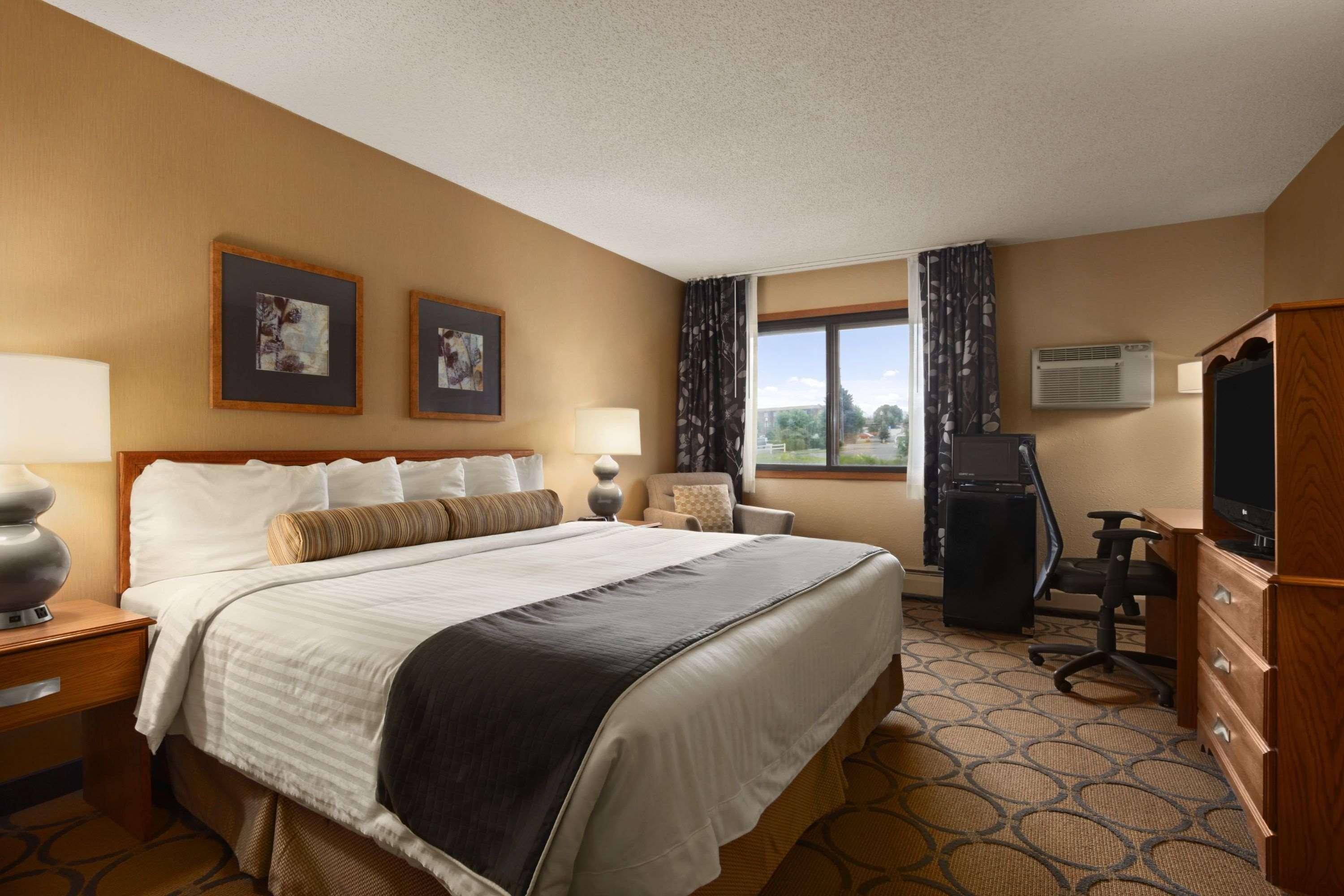 Days Inn By Wyndham הלנה מראה חיצוני תמונה
